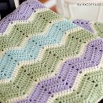 Begginer Crochet Blanket Free Pattern Easy Chevron Blanket Crochet Pattern Daisy Cottage Designs