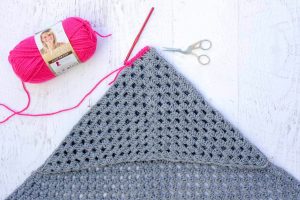 Begginer Crochet Projects For Kids Modern Crochet Hooded Ba Blanket Free Pattern For Charity