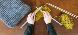 Begginer Knitting Projects Learning Beginners Learn To Knit