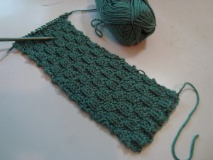 Begginer Knitting Projects The Best Beginner Knitting Pattern Crochet Knitting Over The