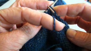 Continental Knitting Purl Continental Knitting The Purl Stitch Stitch Yarns And Crochet