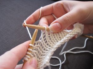 Continental Knitting Tutorial Untwisted Stitches Left Handed Continental Combined Knitting I