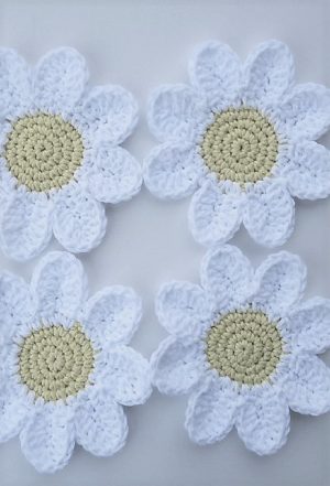 Crochet Applique Patterns Free Simple Free Patterns Beautiful Crocheted Daisy Coasters Crochet