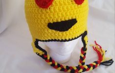 Crochet Emoji Hat Emoji Inspired Heart Eyes Hat Smiley Face Crochet Emoji Hat Etsy