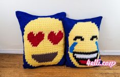 Crochet Emoji Pillow 4elli Block Stitch Graphing Technique Emoji Pillows