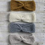 Crochet Headwrap Free Free Knotted Headband Crochet Pattern Crochet Hats Headbands