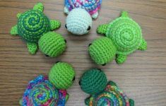 Crochet Patterns Free Tiny Striped Turtles Free Crochet Pattern Ill Pin These For My