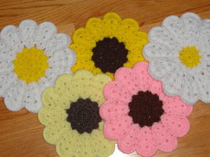Crochet Trivets Free Pattern Crochet Flower Power Trivet Yarnchick