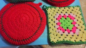 Crochet Trivets Hot Pads Pot Holders Lot Vintage Handmade Crochet Knitted Hot Pads Pot Holders Trivets