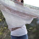 Double Knitting Tutorial Scarfs How To Knit An Easy Triangle Wrap Mama In A Stitch
