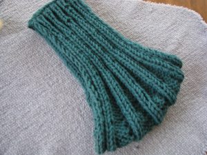 Earwarmer Knitting Patterns Free Three Strands Together Show And Tell Knitting