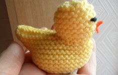 Easy Knitting Patterns Easter Chick Easy Knit Eviesgran