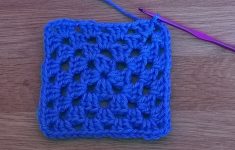 Granny Square Crochet Pattern Basic Granny Square Crochet Tutorial For Beginners Youtube
