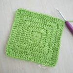 Granny Square Crochet Pattern Solid Granny Square Without Gaps Just Keep Doing 2dc 1tr 2dc Into