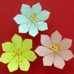 How To Make An Origami Flower Make A Beautiful Paper Flower Easy Origami Flowers For Beginners