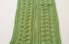 Knit Leaf Pattern Free Leaves Brookes Column Of Leaves Knitted Scarf Pattern