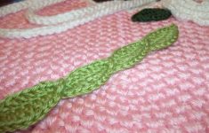 Knit Leaf Pattern Free Leaves The Hook Hound Trailing Vines Leaf Garland Free Crochet Pattern