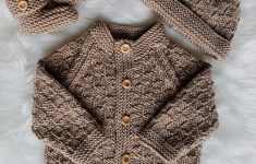 Knitting Ideas And Patterns Inspiration A Ba Knitting Pattern Made Using Dk Yarn Consisting Of A Cardigan