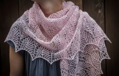 Knitting Ideas And Patterns Lace Shawls Lace Knitting Patterns For Shawls Erieairfair