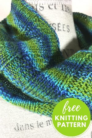 Knitting Patterns Easy Ones Sea Glass Cowl Free Knitting Pattern Knitting Pinterest