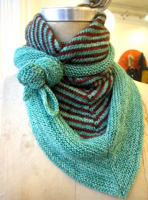 Knitting Patterns Easy Scarf Triangular Scarf The Knit Cafe
