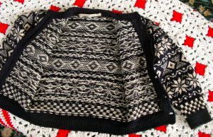 Norwegian Knitting Pattern Sweater Fairisle Knitting Lady Violette