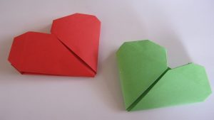 Origami Art Projects How To Make A Paper Heart For Valentines Day Great Origami Craft