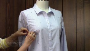 Sewing Darts In A Dress Pinning The Bust Darts Free Sample Youtube