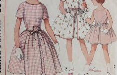 Vintage Sewing Patterns 1960s Vintage Darling Childs Dress Simplicity 4366 Chest 23 Vintage