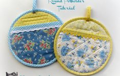Zakka Sewing Projects Pot Holders Charise Creates Christmas Sewing Round Potholder And A Tutorial